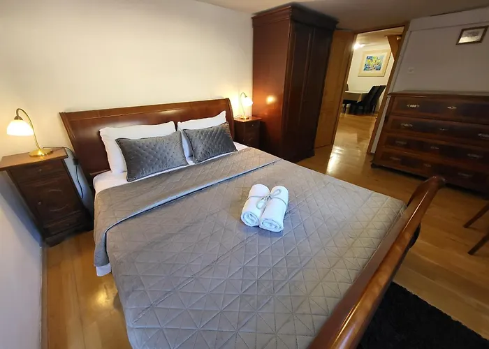 Jimmy - Spacious 2-bedroom 杜布罗夫尼克