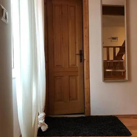 Jimmy - Spacious 2-bedroom Apartamento *