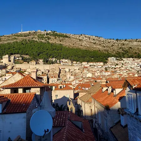 Apartment Jimmy - Spacious 2-bedroom *