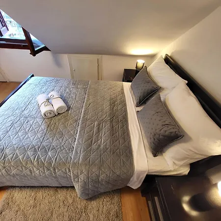 Jimmy - Spacious 2-bedroom *