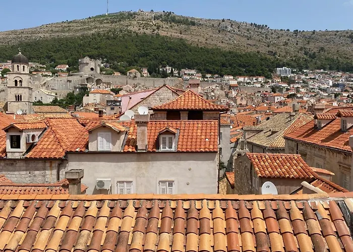 Jimmy - Spacious 2-bedroom * Dubrovnik
