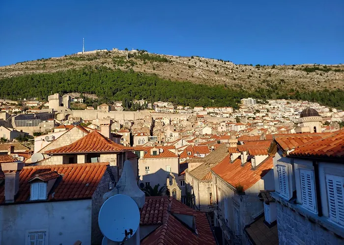 Apartment Jimmy - Spacious 2-bedroom *